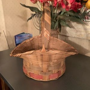 Vintage, Oval Wicker Basket, MADE IN MEXICO. Pink and Green stripes.